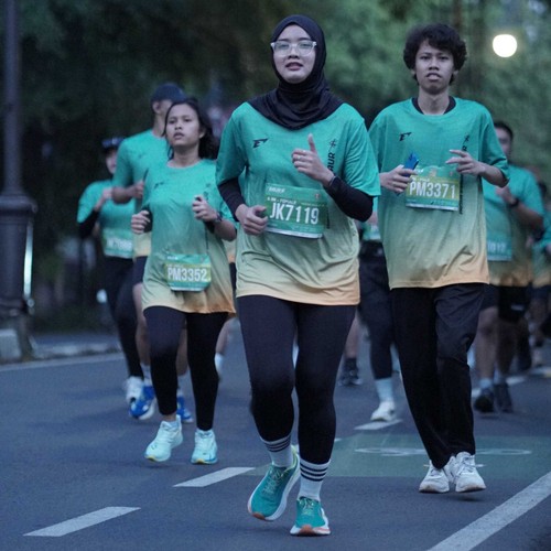 Race photo from BAUR RUN 2025