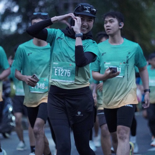 Race photo from BAUR RUN 2025