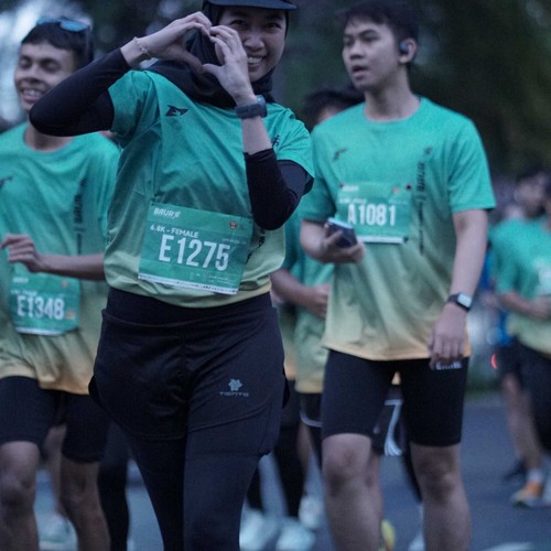 Race photo from BAUR RUN 2025