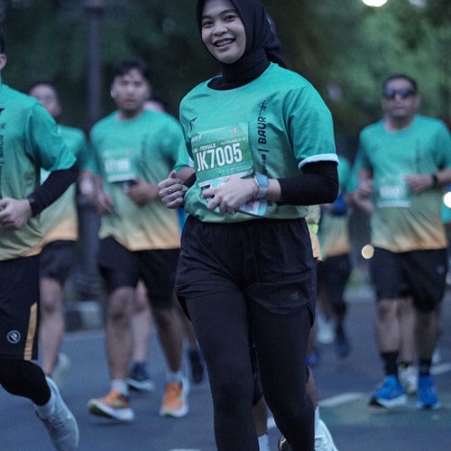 Race photo from BAUR RUN 2025