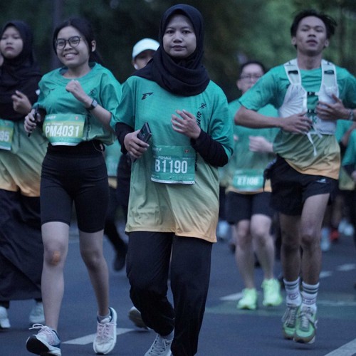 Race photo from BAUR RUN 2025
