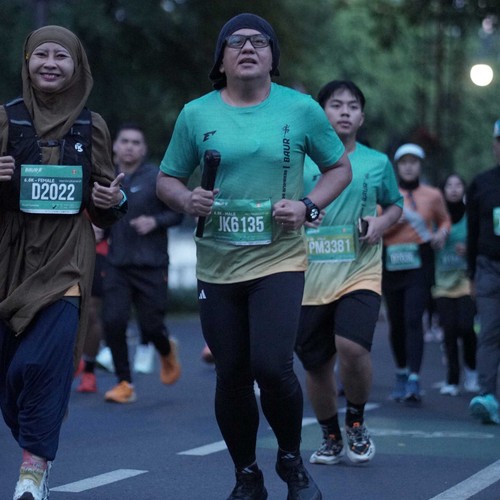 Race photo from BAUR RUN 2025