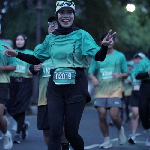 Race photo from BAUR RUN 2025