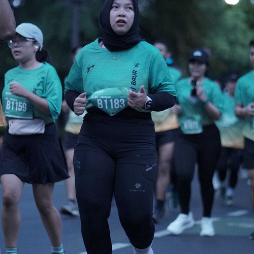 Race photo from BAUR RUN 2025