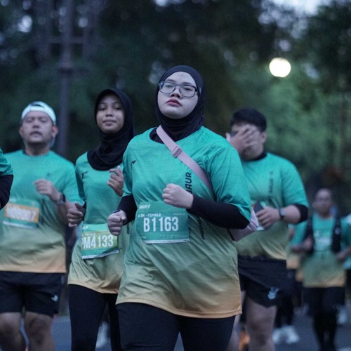 Race photo from BAUR RUN 2025