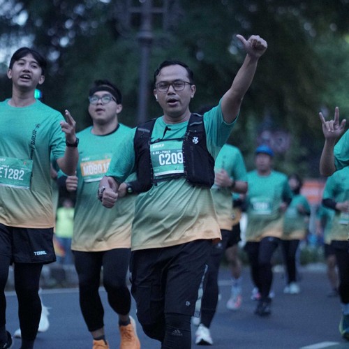 Race photo from BAUR RUN 2025