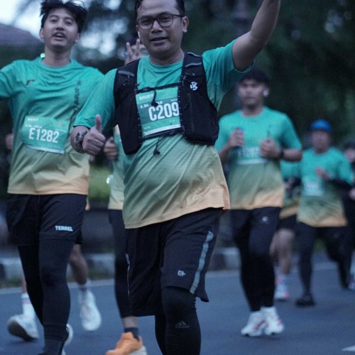 Race photo from BAUR RUN 2025