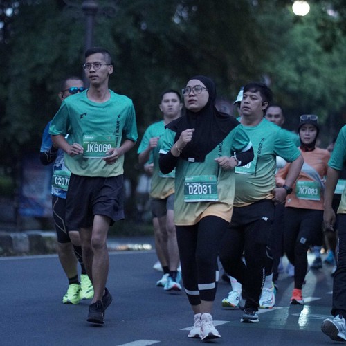 Race photo from BAUR RUN 2025