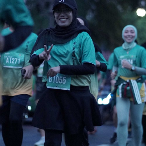 Race photo from BAUR RUN 2025