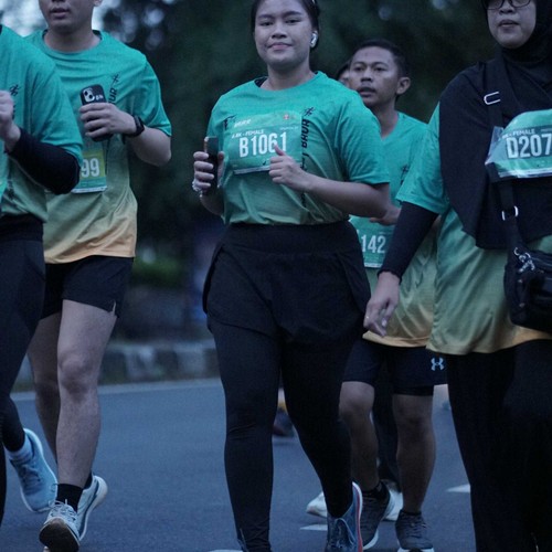 Race photo from BAUR RUN 2025