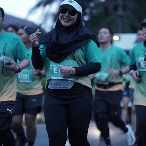Race photo from BAUR RUN 2025