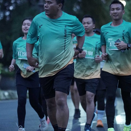 Race photo from BAUR RUN 2025