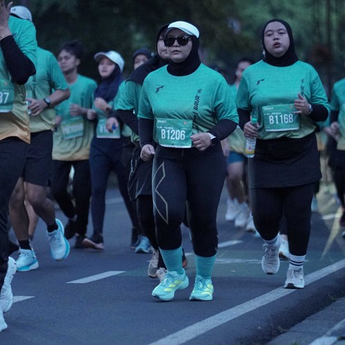 Race photo from BAUR RUN 2025