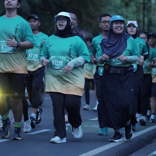 Race photo from BAUR RUN 2025