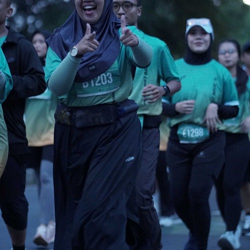 Race photo from BAUR RUN 2025