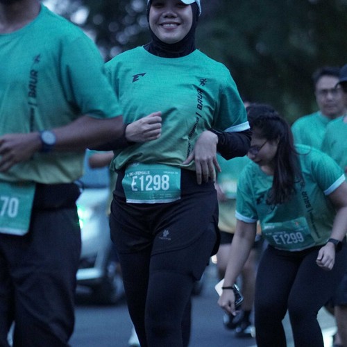 Race photo from BAUR RUN 2025