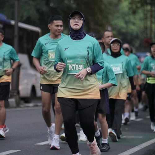 Race photo from BAUR RUN 2025