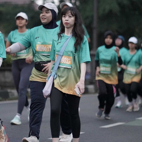 Race photo from BAUR RUN 2025