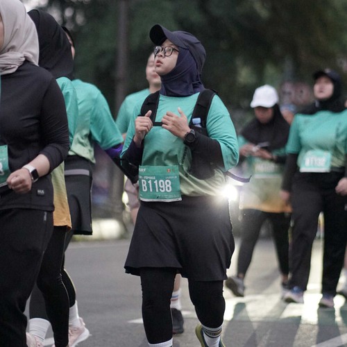 Race photo from BAUR RUN 2025