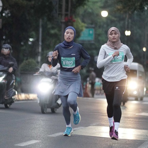 Race photo from BAUR RUN 2025