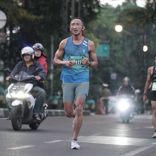 Race photo from BAUR RUN 2025