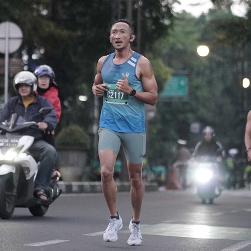 Race photo from BAUR RUN 2025
