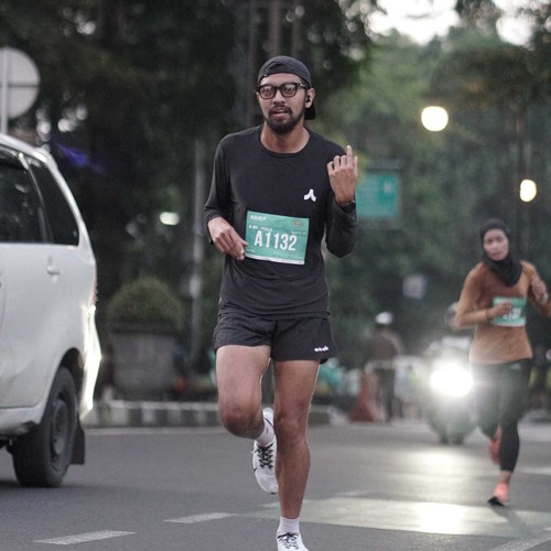 Race photo from BAUR RUN 2025