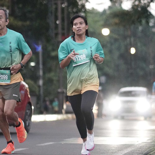 Race photo from BAUR RUN 2025