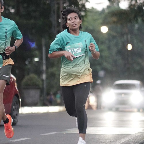 Race photo from BAUR RUN 2025