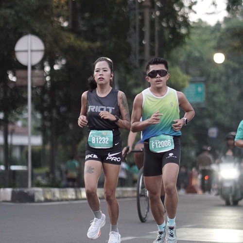 Race photo from BAUR RUN 2025