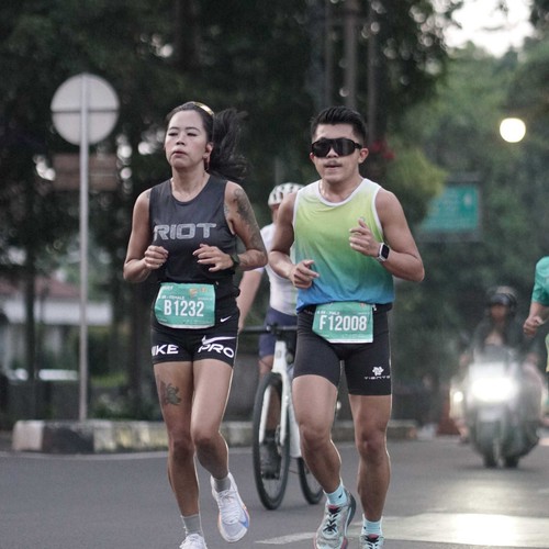 Race photo from BAUR RUN 2025