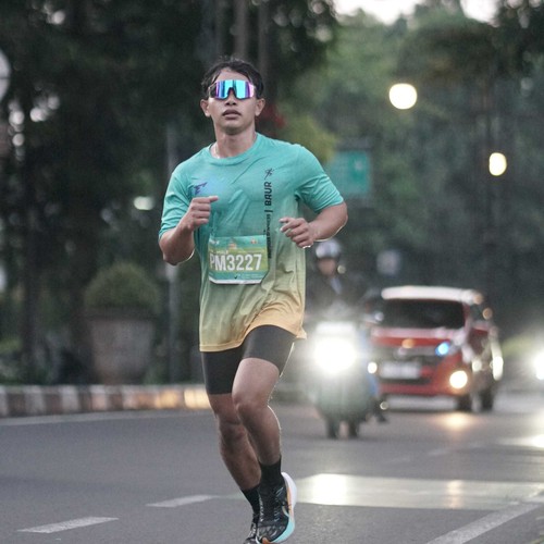 Race photo from BAUR RUN 2025