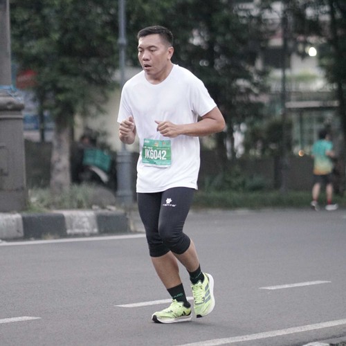 Race photo from BAUR RUN 2025
