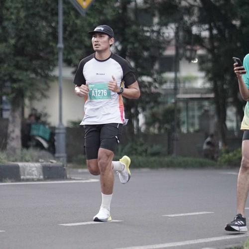 Race photo from BAUR RUN 2025