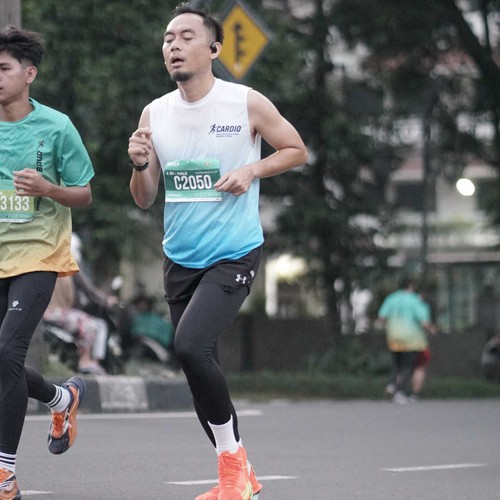 Race photo from BAUR RUN 2025