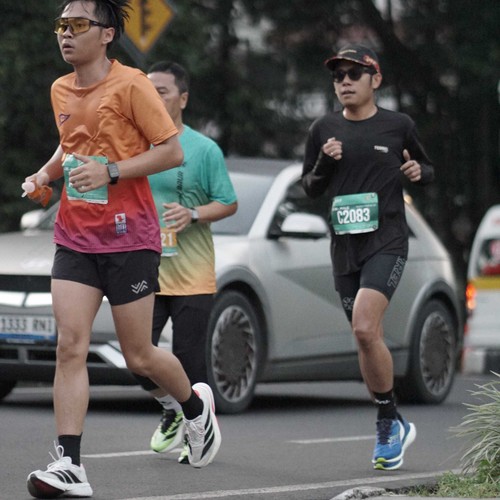 Race photo from BAUR RUN 2025