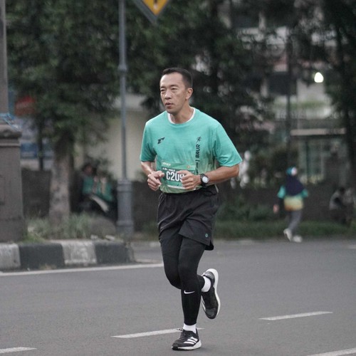 Race photo from BAUR RUN 2025