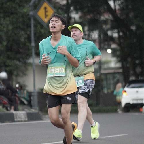 Race photo from BAUR RUN 2025