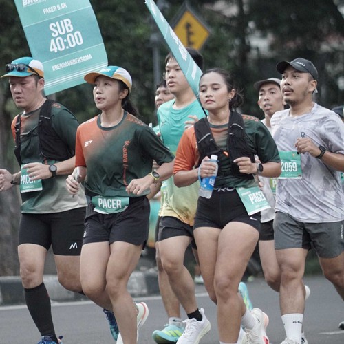 Race photo from BAUR RUN 2025