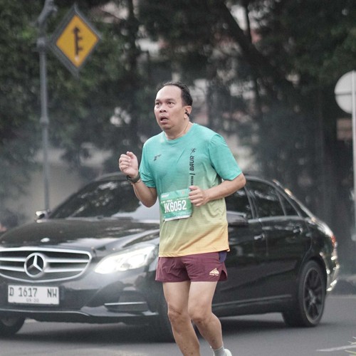 Race photo from BAUR RUN 2025