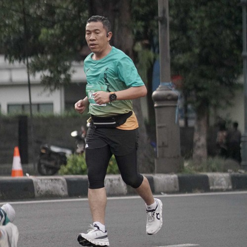 Race photo from BAUR RUN 2025