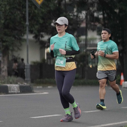 Race photo from BAUR RUN 2025
