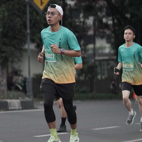 Race photo from BAUR RUN 2025
