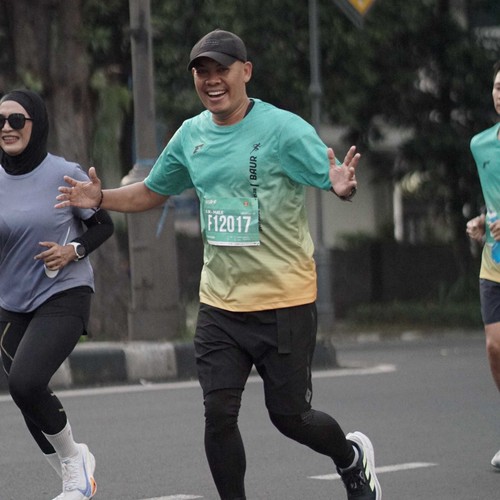 Race photo from BAUR RUN 2025