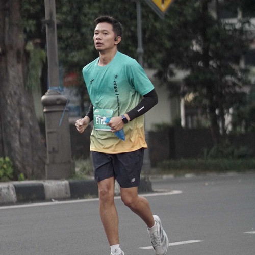 Race photo from BAUR RUN 2025