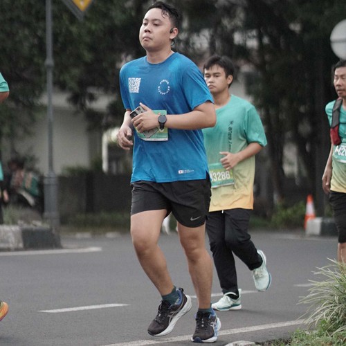Race photo from BAUR RUN 2025