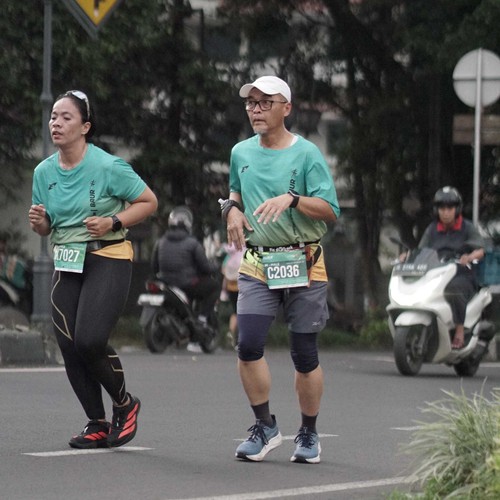 Race photo from BAUR RUN 2025