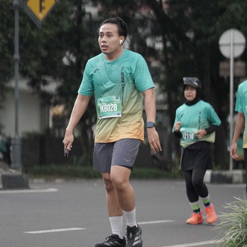 Race photo from BAUR RUN 2025