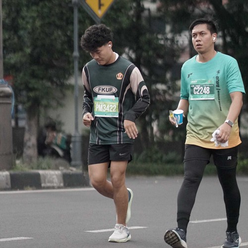 Race photo from BAUR RUN 2025
