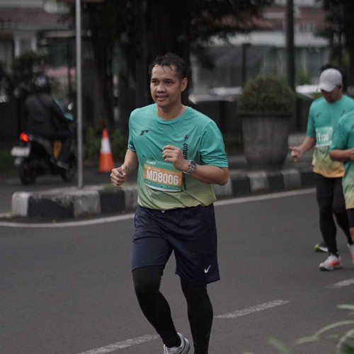 Race photo from BAUR RUN 2025